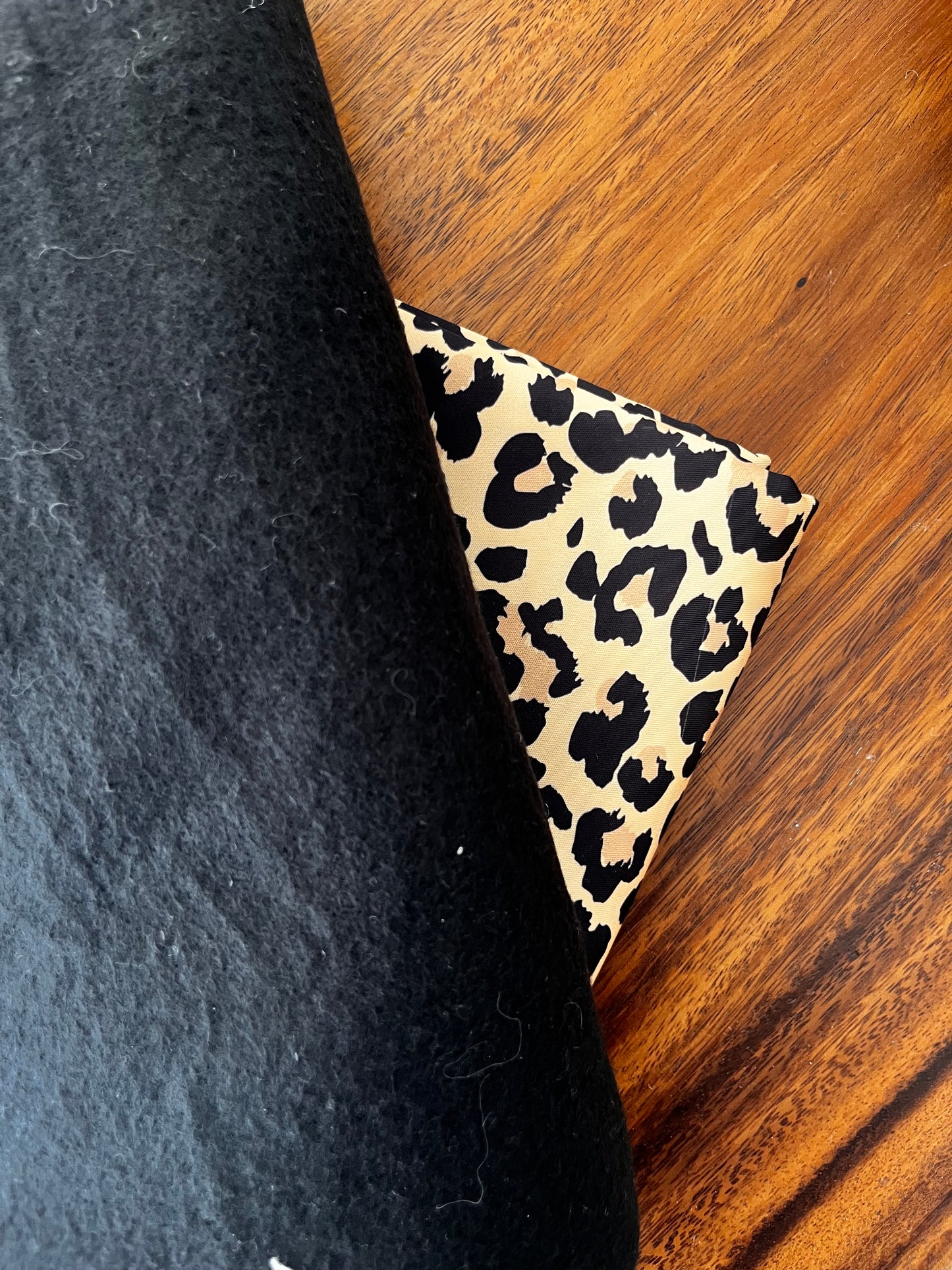 Pochette de livre de poche artisanale en tissus
