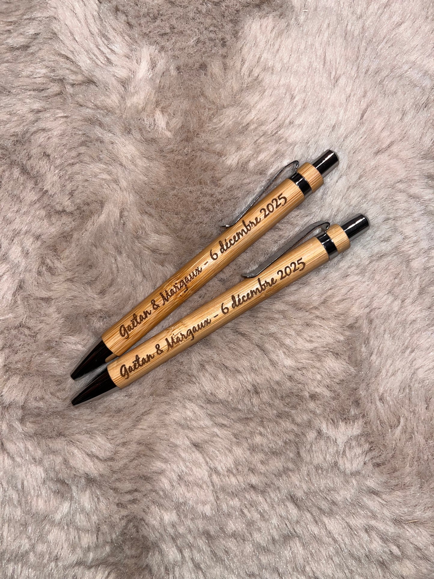 Stylo en bois personnalisé