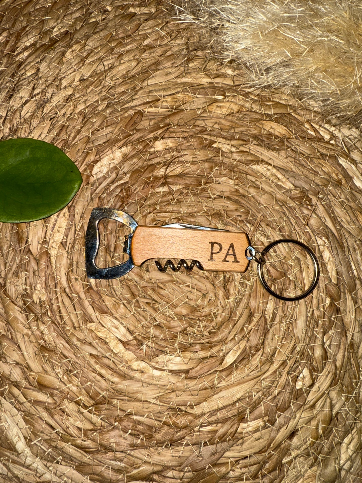 Décapsuleur multifonctions de poche