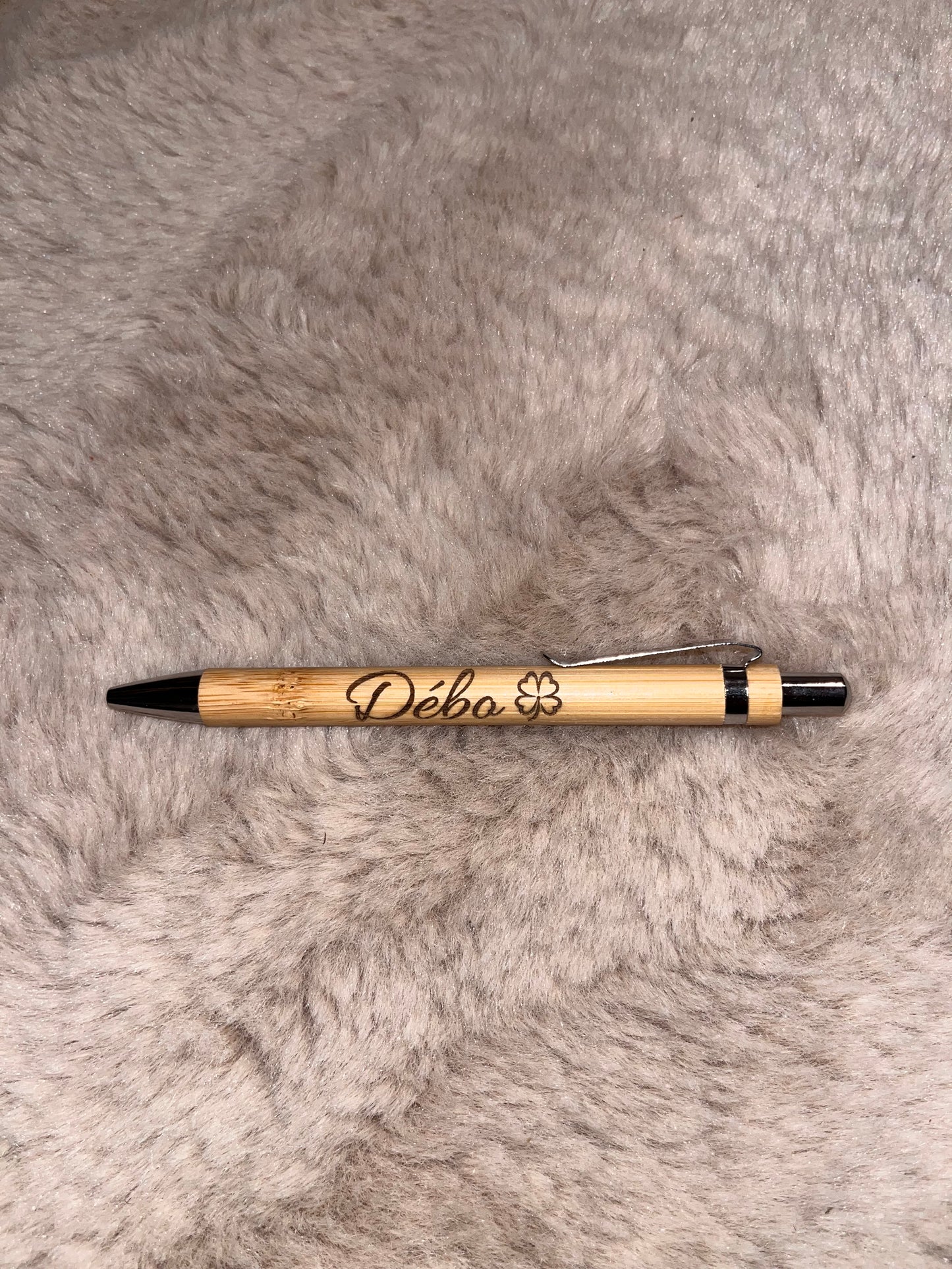 Stylo en bois personnalisé