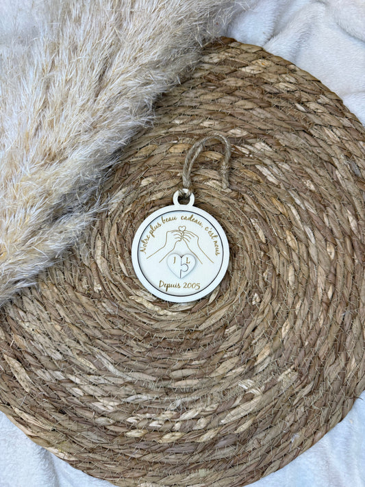 Boule de Noël Couple Personnalisée – Puzzle du Cœur