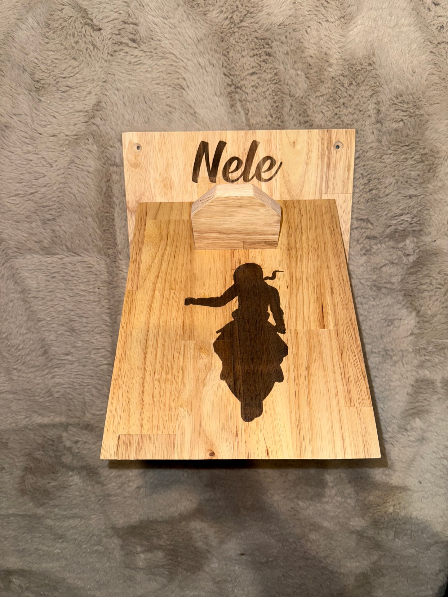 Support de casque personnalisé en bois