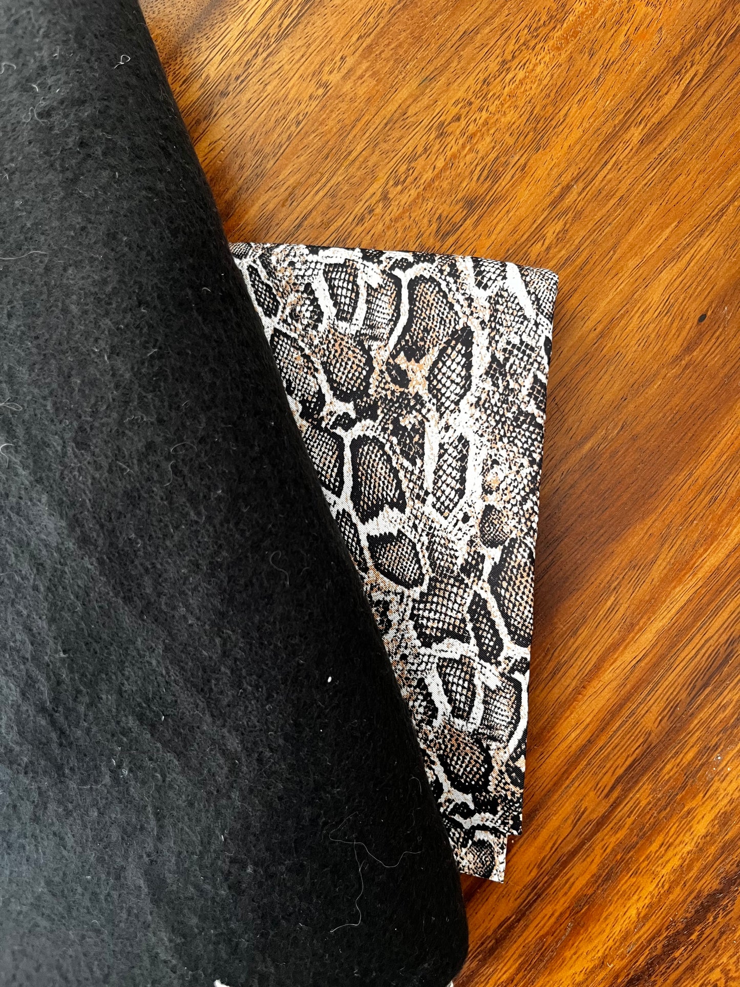 Pochette de livre de poche artisanale en tissus