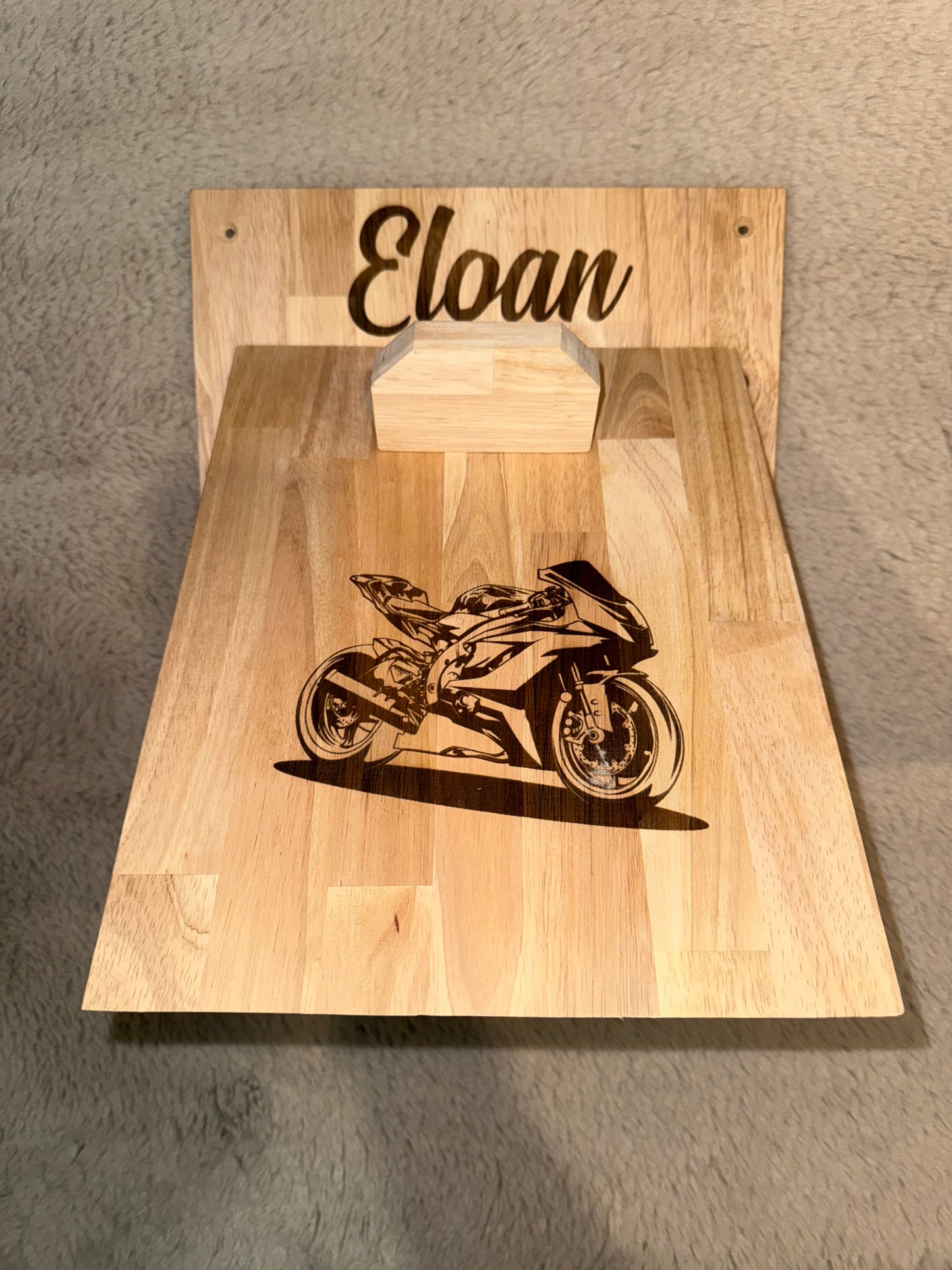 Support de casque personnalisé en bois