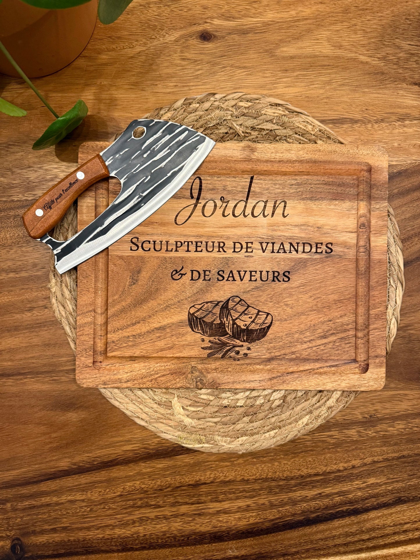 Planche à Découper personnalisée en Bois d'Acacia + Couteau Original Japonais