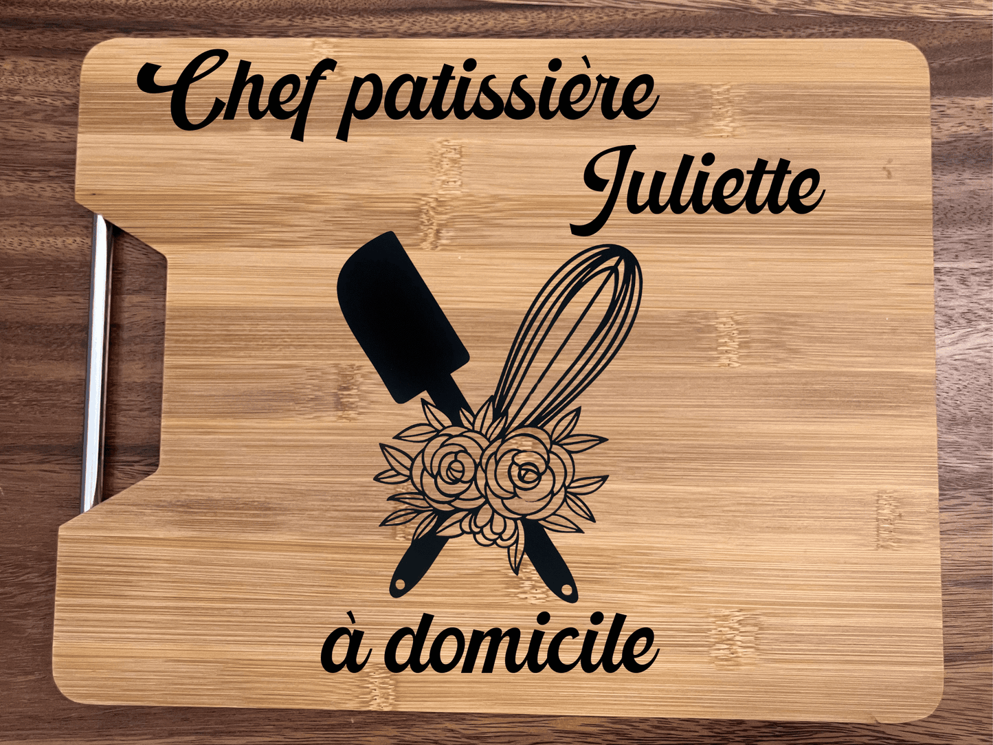 Planche à découper personnalisée pour femme