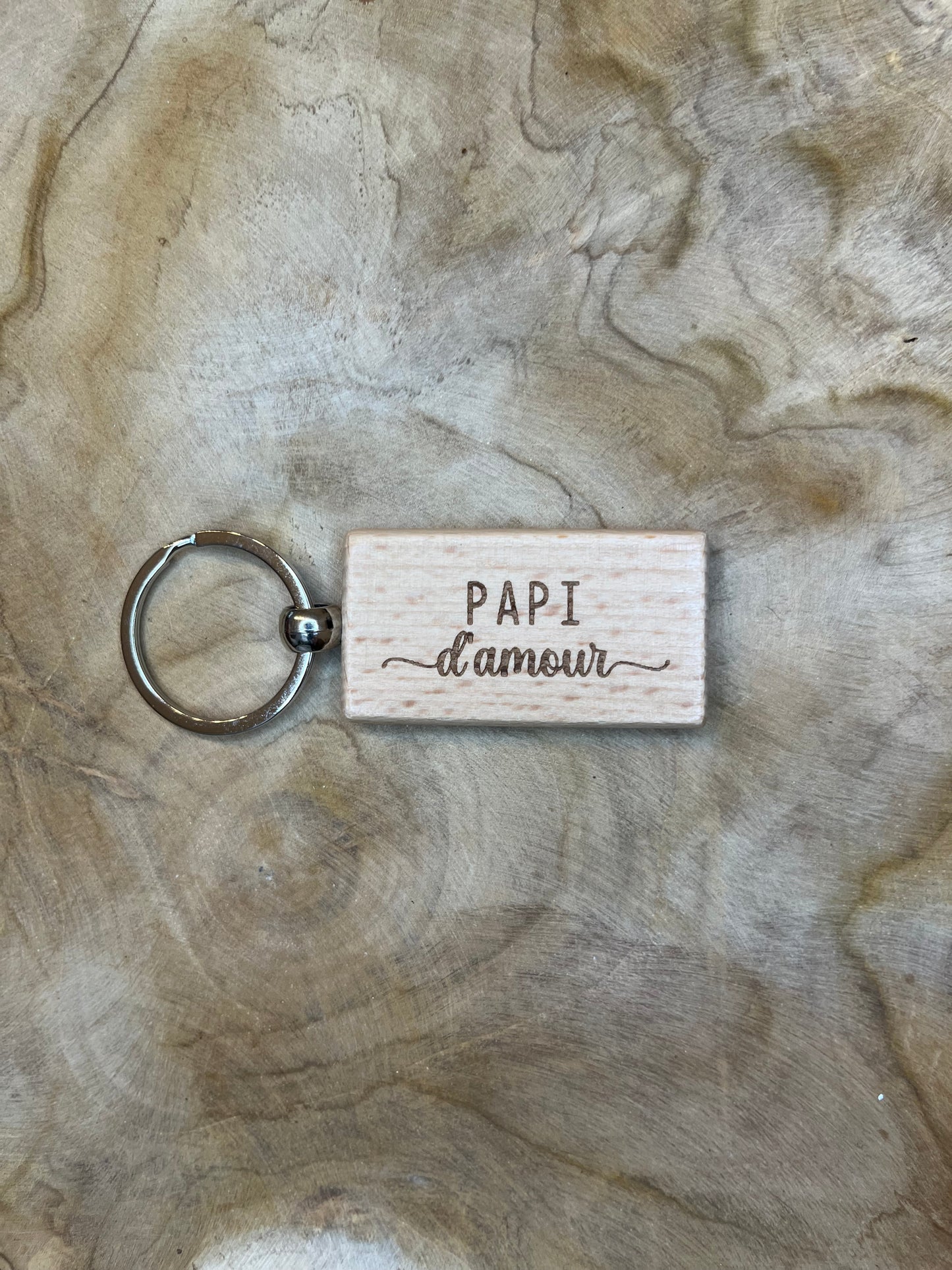 Porte-clef en bois personnalisé