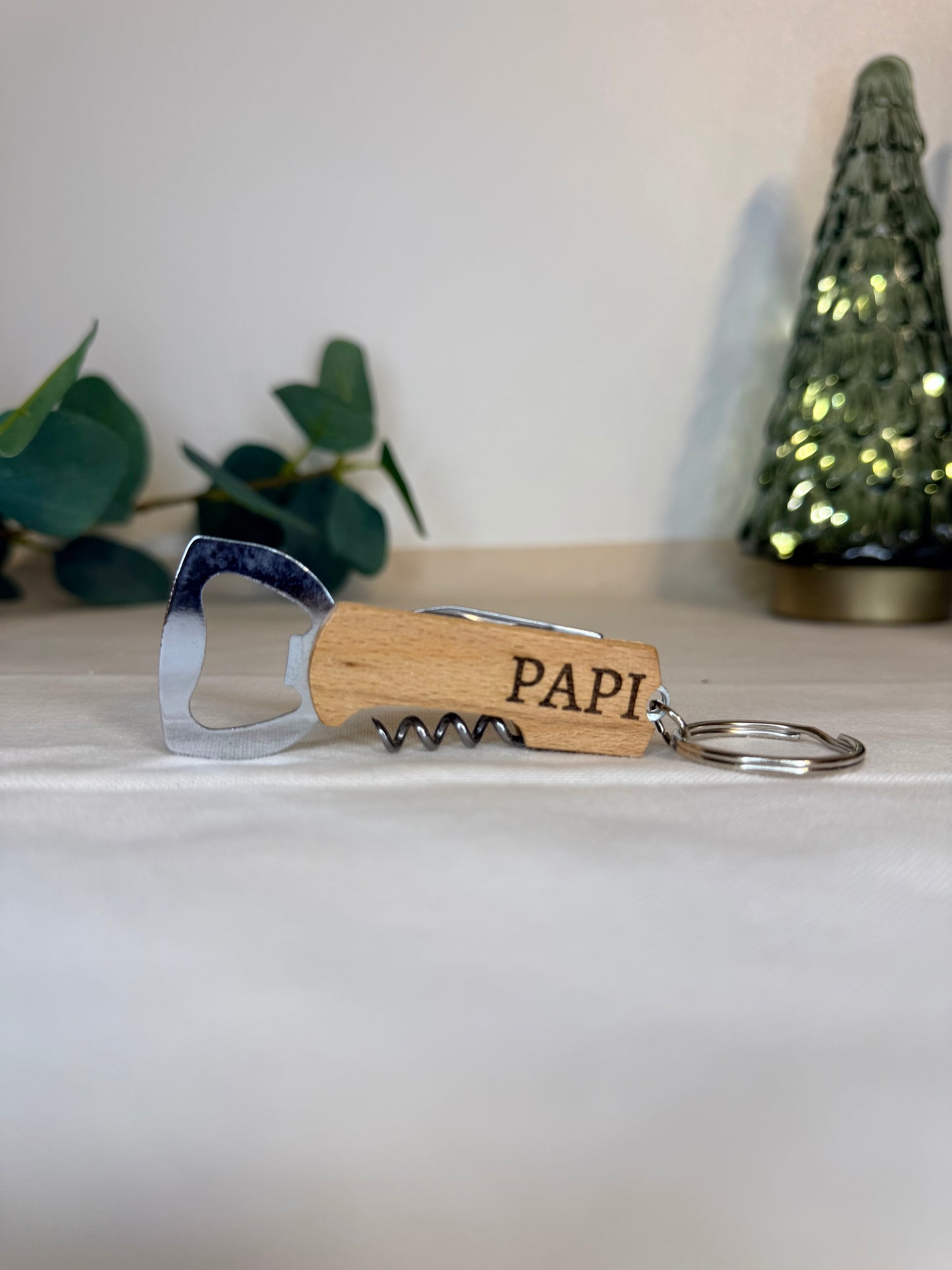 Décapsuleur multifonctions de poche