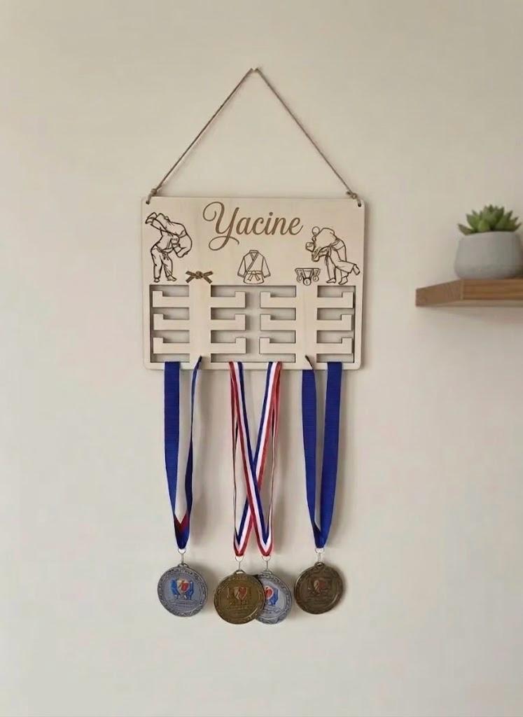 Support médaille de Judo personnalisé