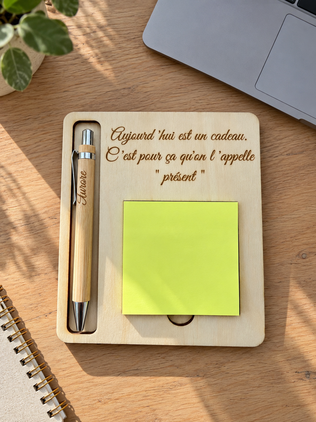 Bloc note avec stylo personnalisé en bois