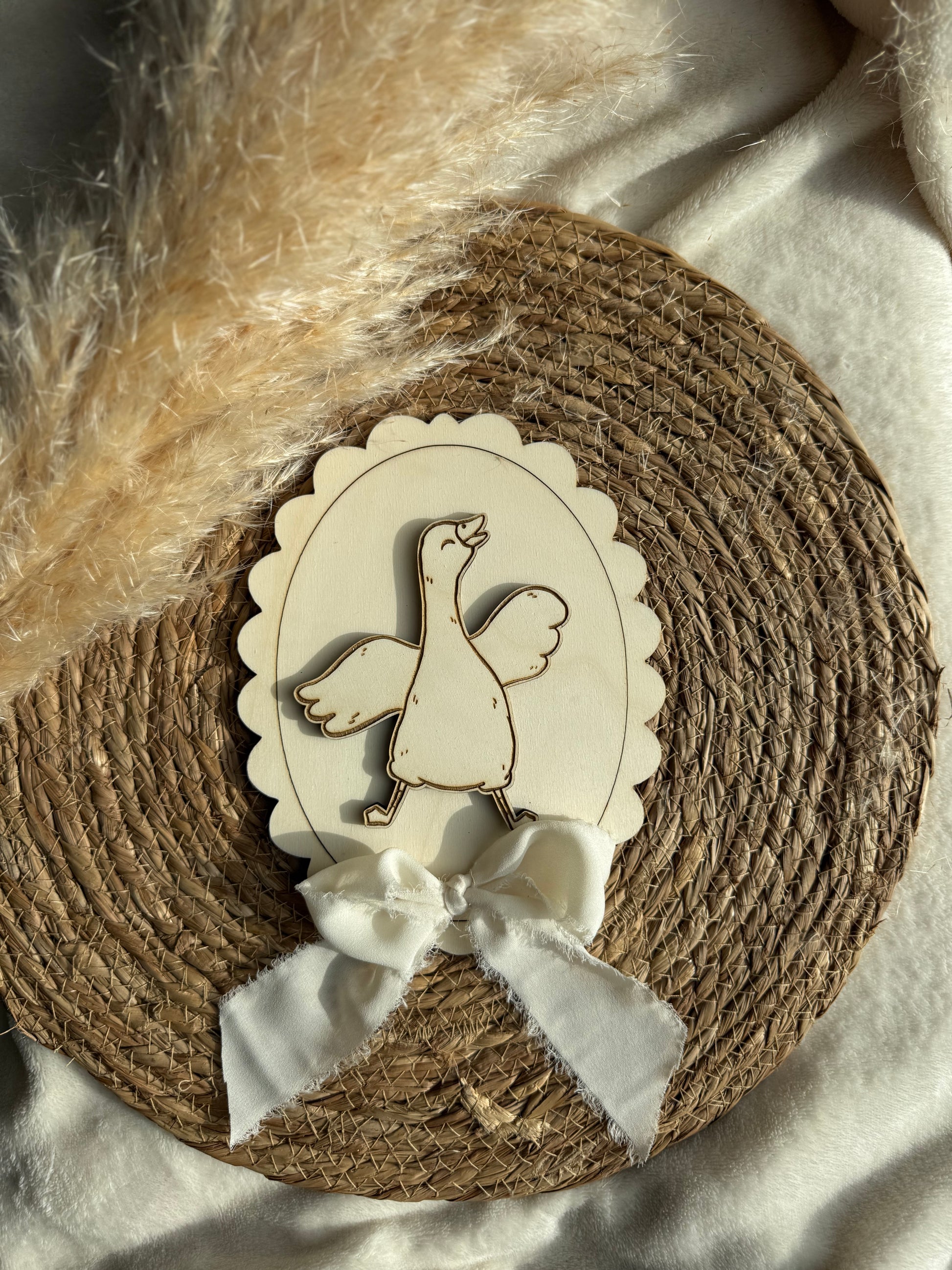 décorations murales en bois représentant une oie, parfaites pour une chambre d’enfant ou une déco nature et artisanale.