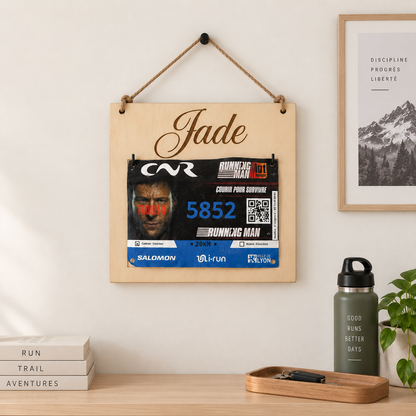 support médaille et dossard personnalisé en bois