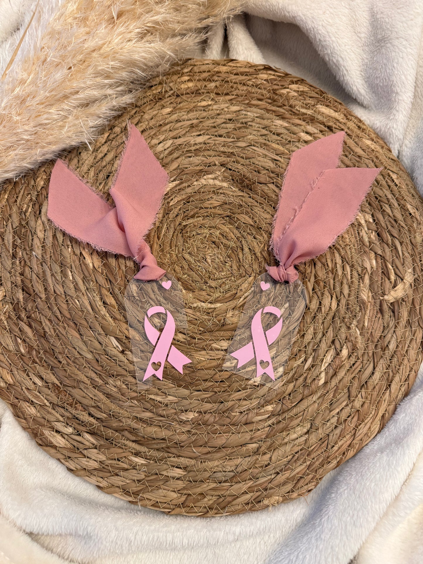 Marque-page solidaire en acrylique – Octobre Rose 🎀