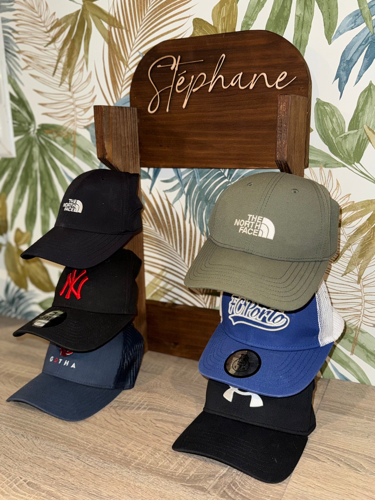 Support de casquette personnalisé en bois