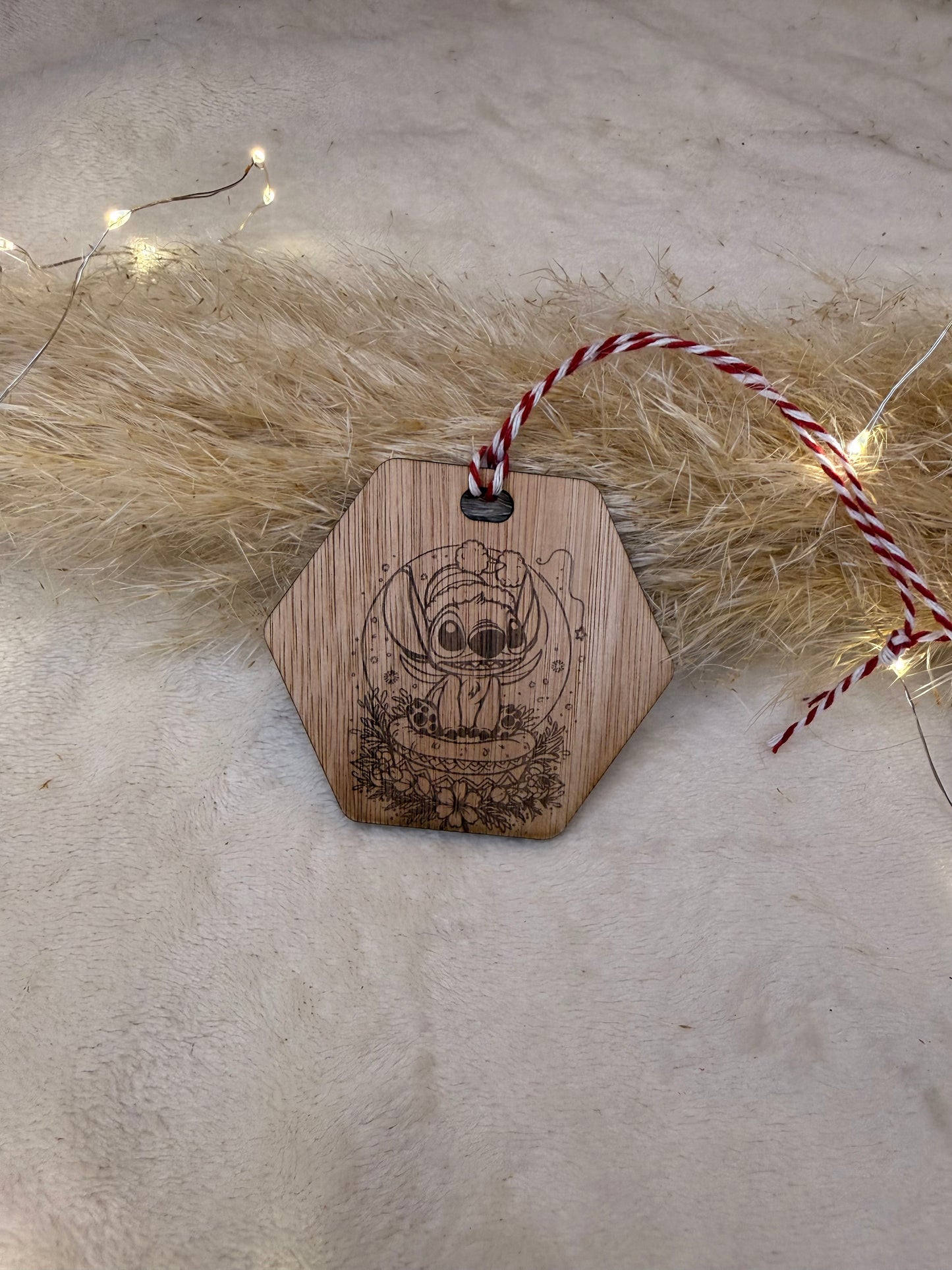 Boule de Noël " Stitch " à personnaliser