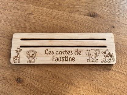 Support jeu de carte pour enfant personnalisé