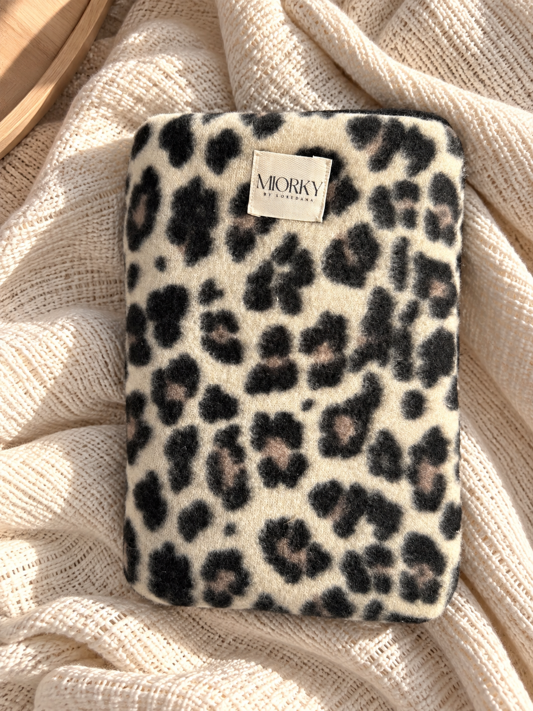 pochette pour livre de poche cousu à la main en france
