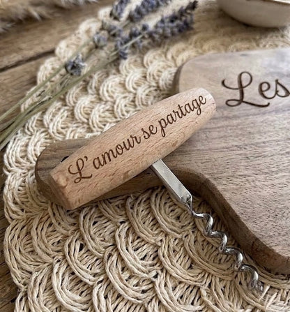 Tire bouchon personnalisé en bois