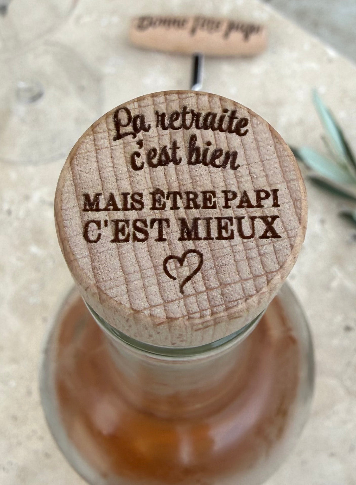 Bouchon de vin personnalise en bois