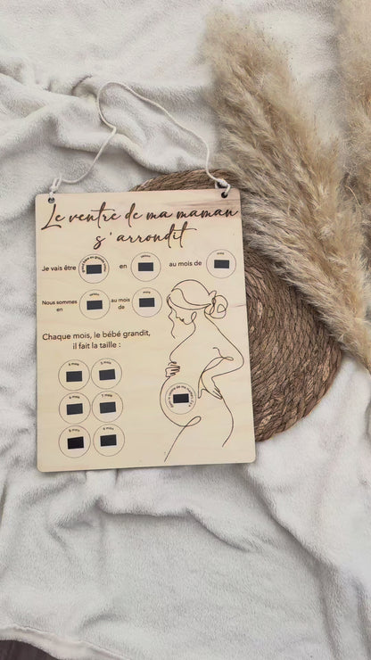 Calendrier de grossesse en bois personnalisé